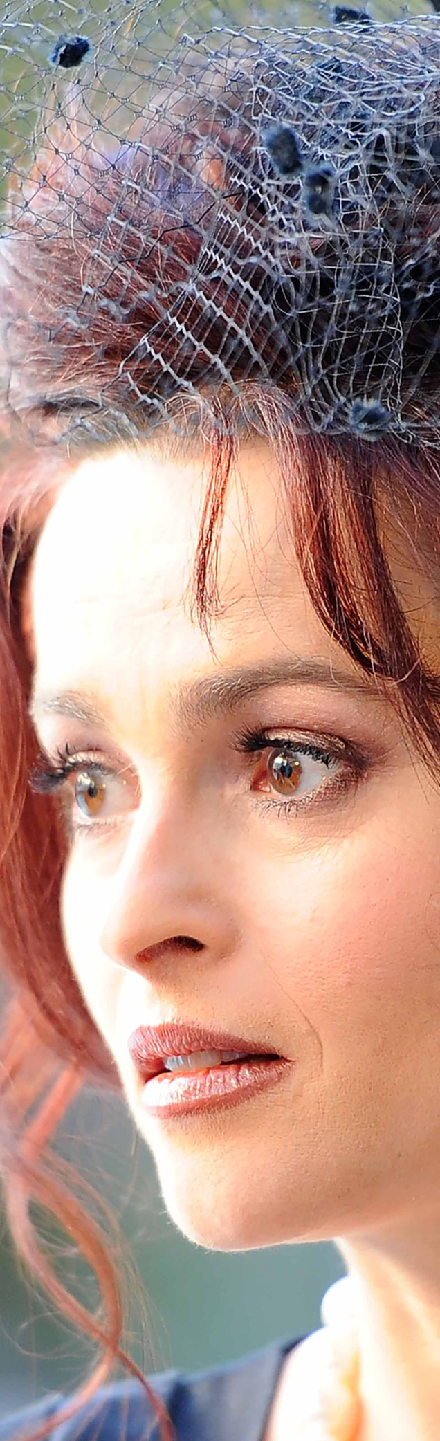 Illustration for article titled The 12 Longest Photos Of Helena Bonham Carter